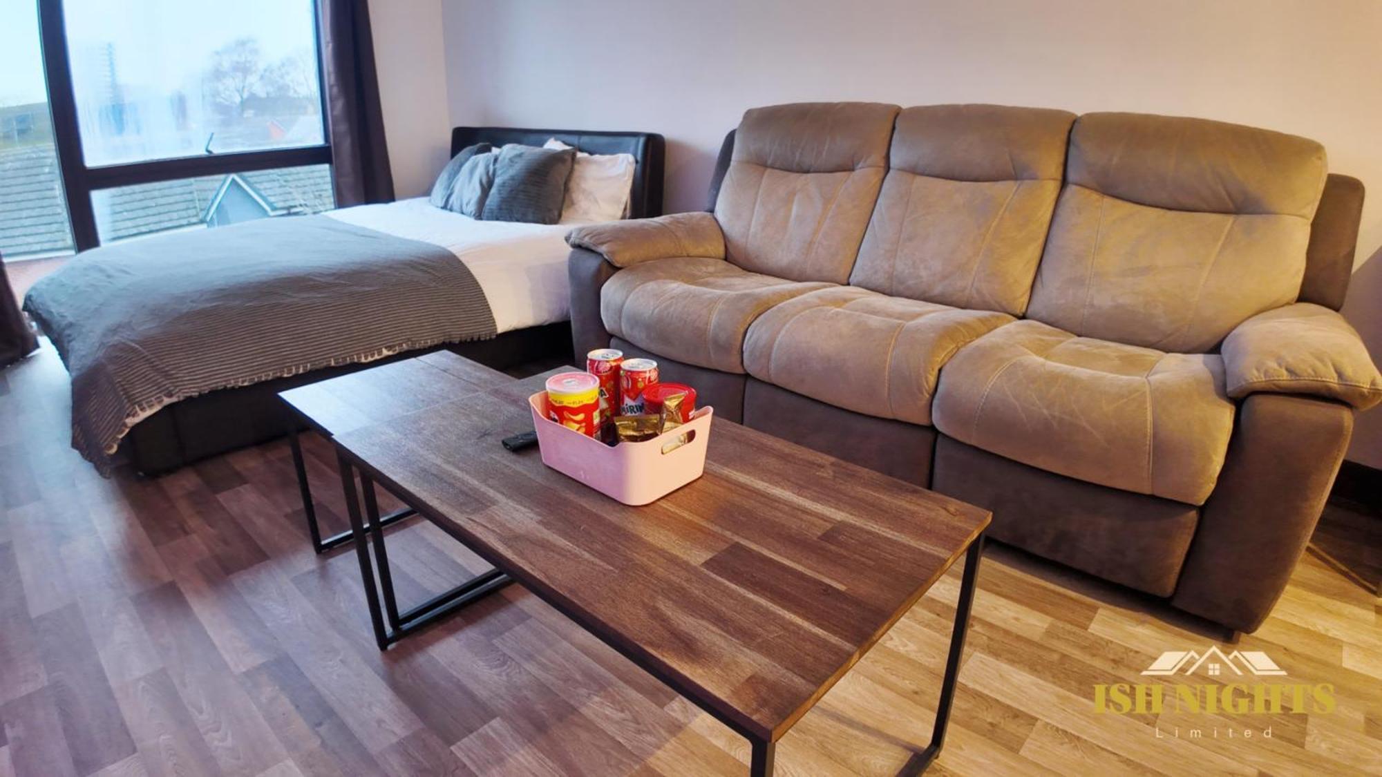 Luxurious Birmingham City Apartment Екстериор снимка