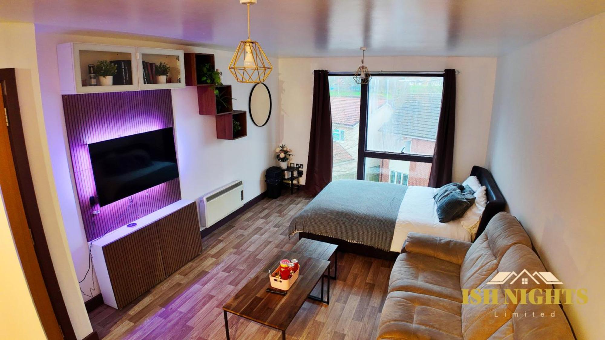Luxurious Birmingham City Apartment Екстериор снимка
